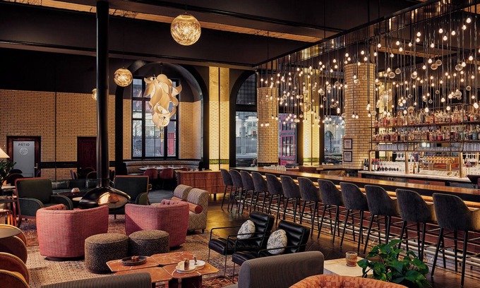 Downtown Detroit Hotel | Detroit Foundation Hotel