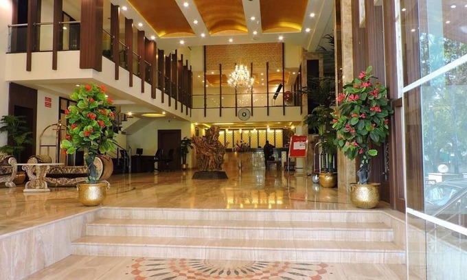 Haldwani Hotel | Devashish Hotel