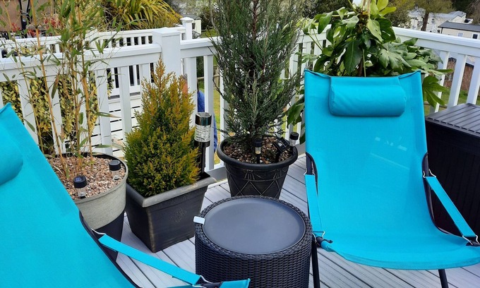 Dawlish Warren Ski Chalet | DEVON. DAWLISH WARREN. BEAUTIFUL LODGE ON POPULAR FAMILY HOLIDAY PARK.