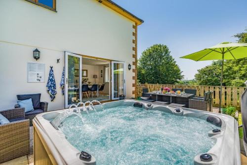 Bradworthy House | Devon House