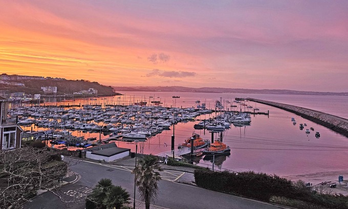 Brixham Apartment | Devoncoast Seaview Apartments