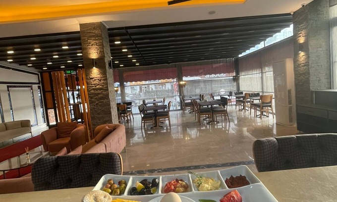 Cigli Hotel | Dewy Hotel
