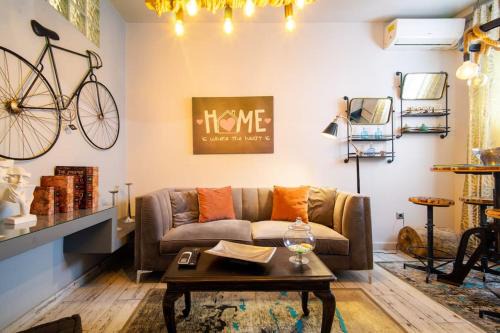 Ampelokipoi Apartment | Diamond apartment
