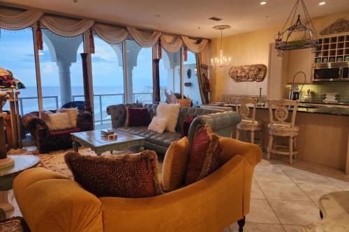 Galveston Apartment | Diamond Beach Resort Penthouse