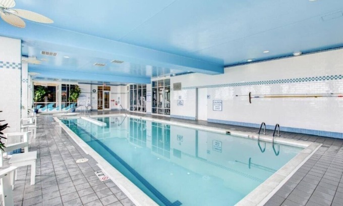 Northeast Virginia Beach Villa | Diamond Resorts Boardwalk Resort and Villas - 1 Bedroom - City View