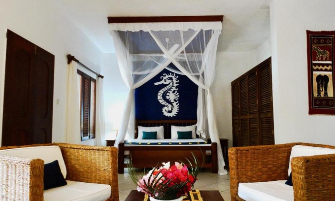 Diani Beach Bed & Breakfast | Diani Cottages