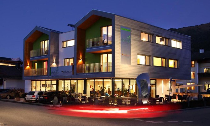 Maishofen House | Die Dorfvilla - Includes Tauern Spa Kaprun Wellness Access 13 km away