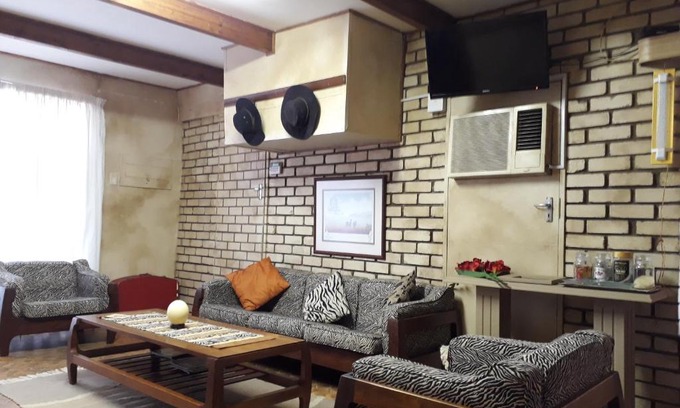 Pretoria Apartment | Die Plasie Two-Bedroom Flat