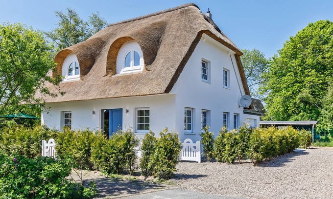 Kalifornien House | Die Strandrose : Neues Reetdachhaus Fussläufig zum Strand