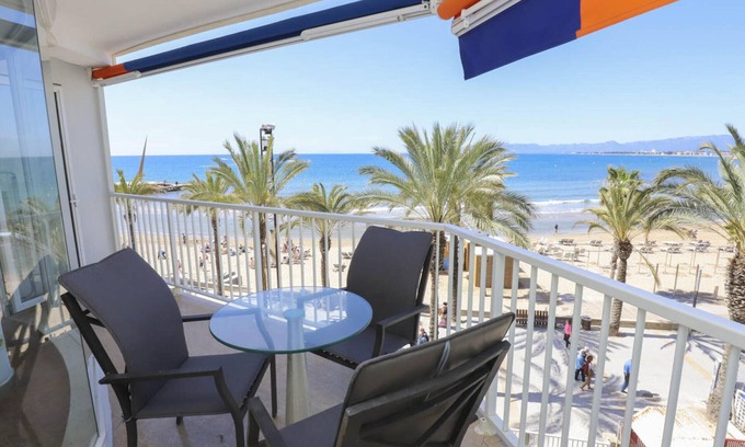 Salou City Centre Apartment | DIFFERENTFLATS BELLO HORIZONTE