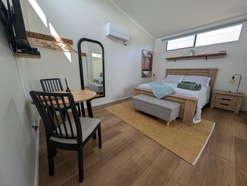 Bremer Bay Apartment | Dimondz Stayz Bremer Bay - Coastal retreat Studio