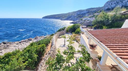 Gagliano del Capo Villa | Dimora degli Artisti - Ciolo private sea access by LoveSud
