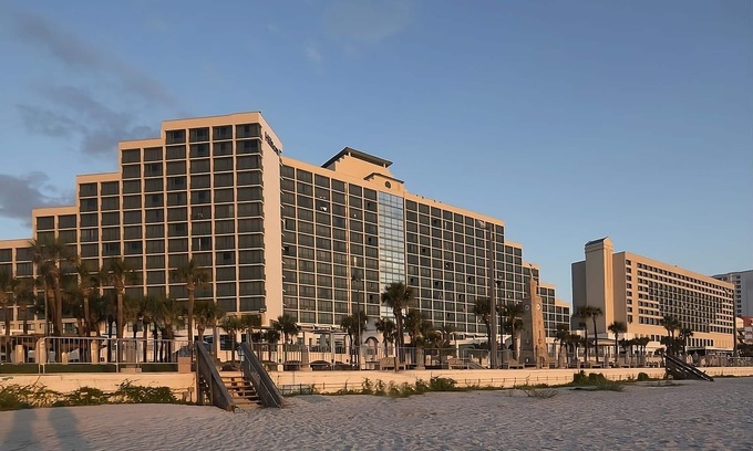 Brush - Stewarts Resort | Direct Beach Access! City View Unit, 2 Pools!