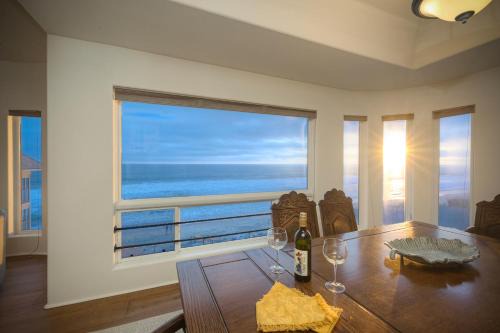 Carlsbad Village House | Direct Beach Access, Views, Carlsbad 2BR Upper Unit