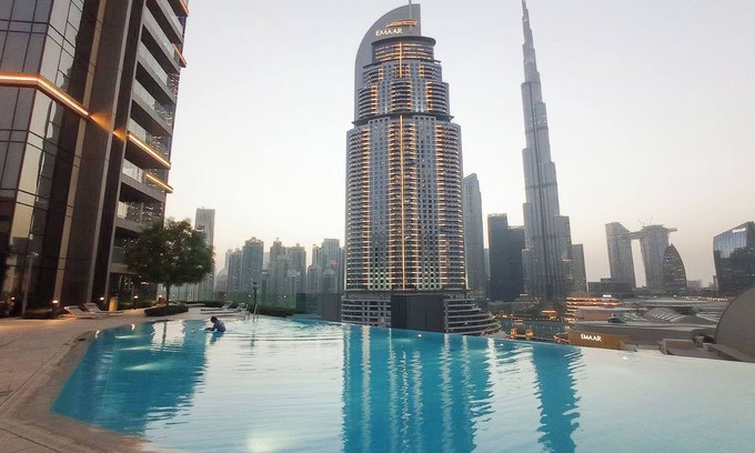 Madinat Zayed Apartment | Direct Dubai Mall Access Downtown Boulev