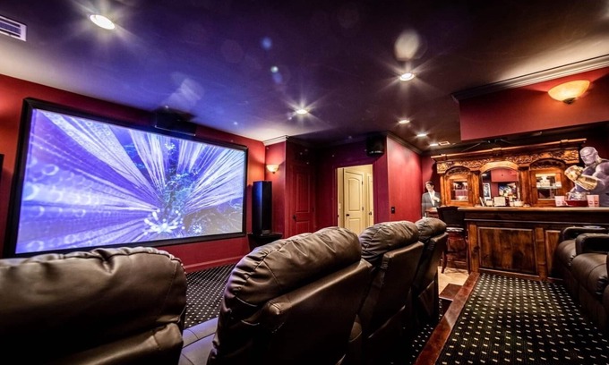 Lake Oconee House | Direct Lake Access | Home Theater | Sleeps 8