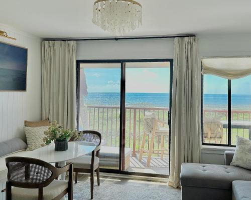 Folly Field Apartment | Direct Luxury Oceanfront - On The Beach! Amazing Sunrises, 2 Pools & Bar!