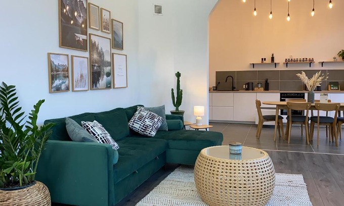 Sankt Aldegund Apartment | Direct Moselle view 200m² 4 SZ 10Pers Terrace