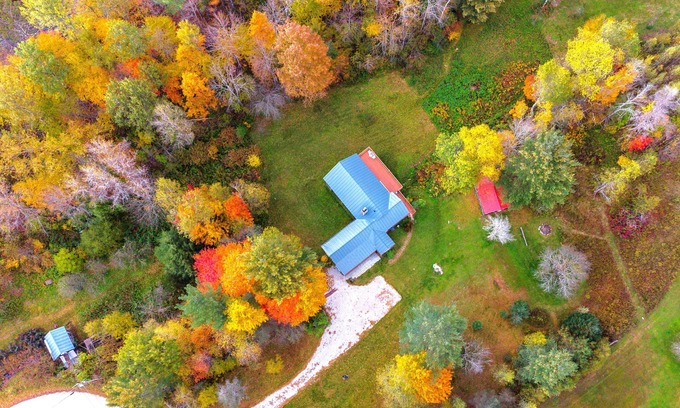 Pittsfield House | Direct Ride or Hike In & Out to GMT Trails - Hiking - Swimming - VAST