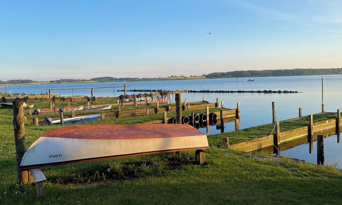 Rabel Apartment | Direct water view 2-4 persons Top location!