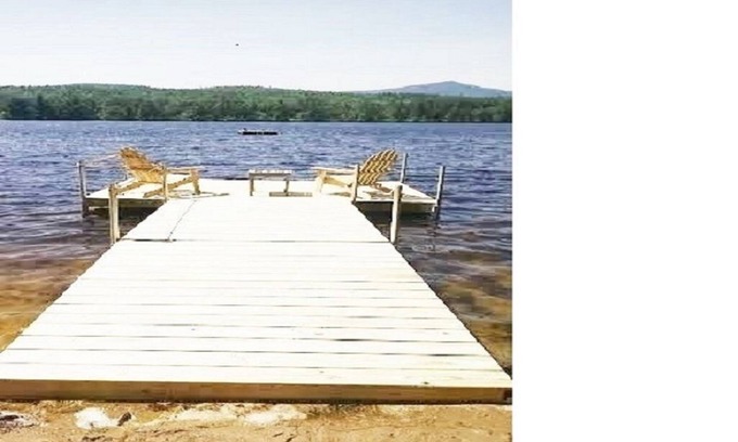 Conway Cabin | Direct Waterfront Log Cabin,Sweeping Mt Views. Sunsets, Fire-pit, Boats, Hiking