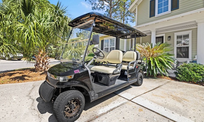 Laurel Grove House | DISCOUNTED!~FREE Activities~NEW 6 SEAT GOLF CART~Pool~Hot tub~pets considered
