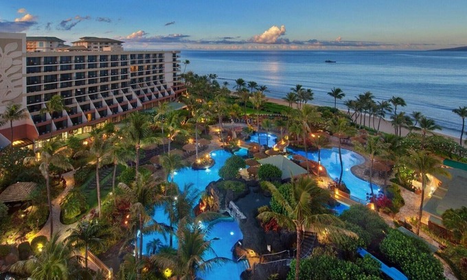 Lahaina Resort | Discover Tropical Bliss: Marriott's Maui Ocean Club - Your Family’s Hawaiian Dre