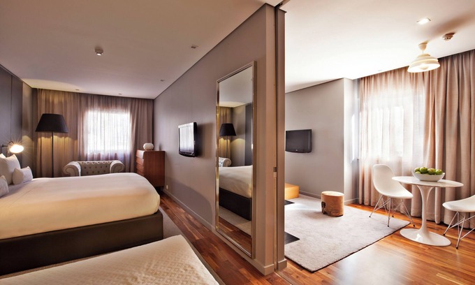 Santo Antonio Hotel | Discover Two Spacious, Pet-Friendly Apartments with Full Kitchen at Altis Prime