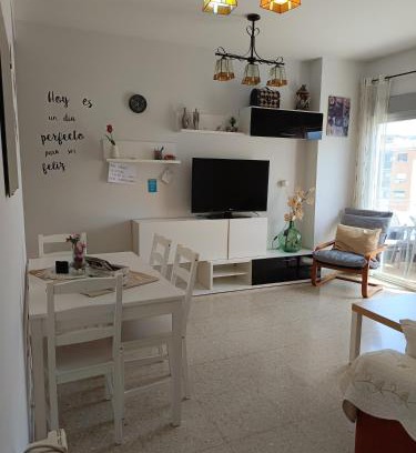 Zaidin Apartment | Disfruta Granada,incluso con tu mascota Parking