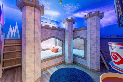 Regal Palms House | Disney World Cinderella Castle Lazy River Pool & Game Room