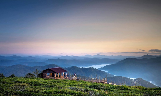 Belmont House | Distinctive coastal neighborhoods and panoramic ocean views!