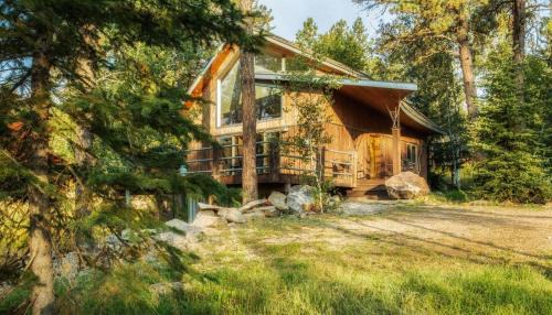 Lead House | Divided Sky Cabin