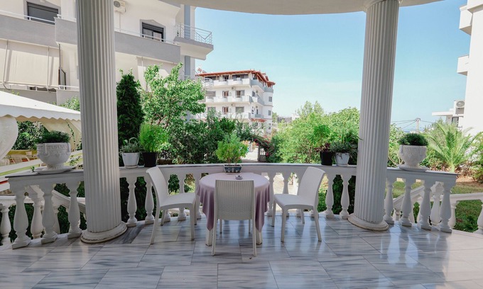 Ksamil Hotel | Divo Palace Hotel