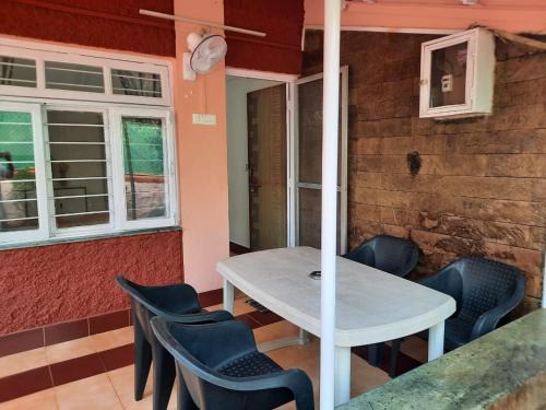 Valane Villa | Divya hiltop