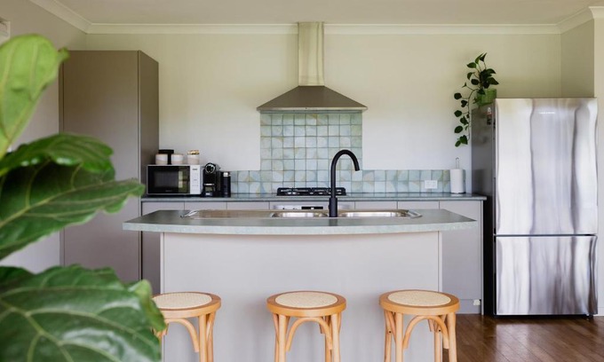 Yallingup Ski Chalet | Djilba Cottage at Windance
