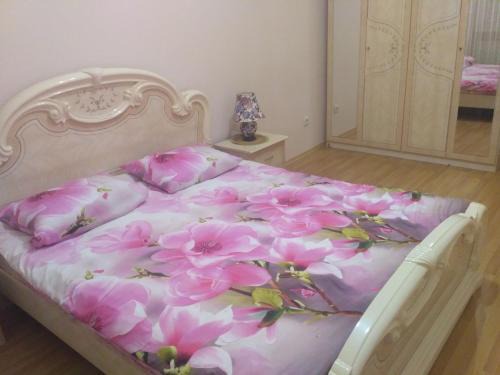 Mukachevo Apartment | DOBA - 2