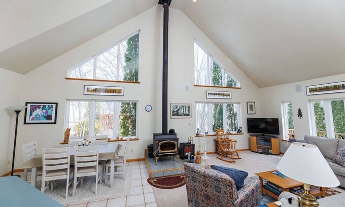 Ellison Bay House | Dog and cat friendly home in Ellison Bay- private property