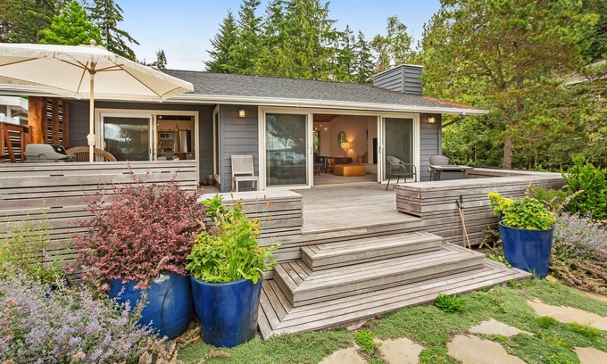 Poulsbo House | Dog-friendly bayfront home with beach access, firepit, sunset views & fast WiFi