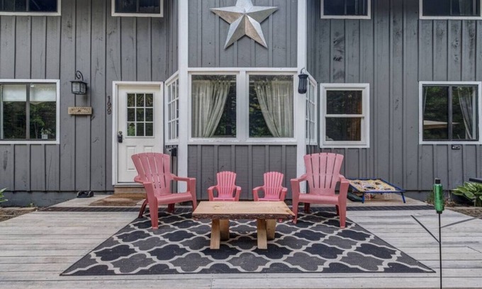Chocorua Cabin | Dog Friendly Cabin, Minutes To Chocorua Preserve