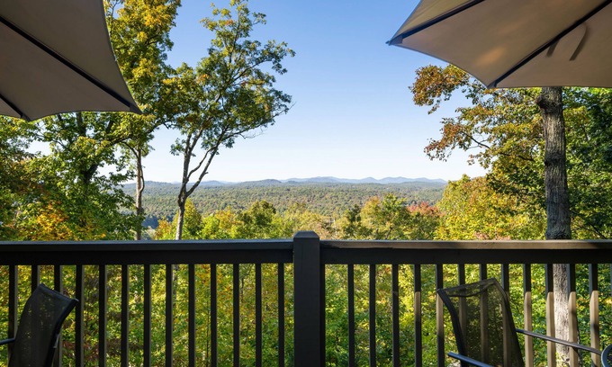 Morganton Cottage | Dog-friendly countryside home with private hot tub & game room - near wineries