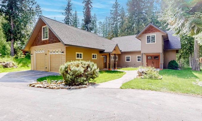 Sandpoint House | Dog-friendly lake stay with covered patio, grill, wood stove, W/D & board games