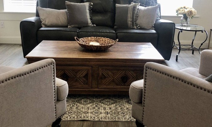 Idaho Falls House | Dog friendly townhome with garage access 5 miles to downtown.