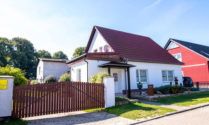 Kroeslin House | dog-friendly vacation home - vacation home
