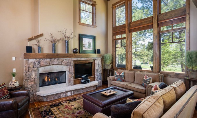 Truckee Villa | Dog-Friendly Villa, Steps Away From Old Greenwood's Driving Range!