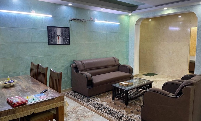 Okhla Apartment | Dolphin House 4BHK Serviced Apartment Shaheen Bagh
