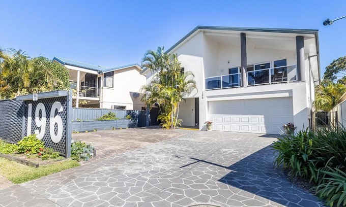 Salamander Bay House | Dolphin Lagoon Luxury Escape