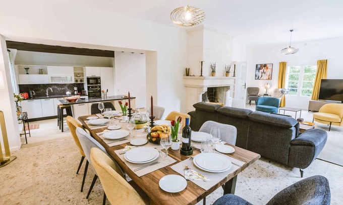 Bergerac Villa | Domaine de Pérenard, a 63 acre estate with a 230m²newly renovated holiday villa.