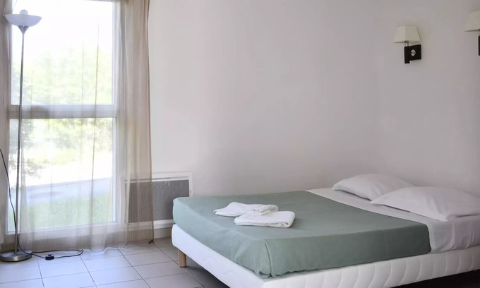 Montreal Apartment | Domaine de Saint Orens - 2 rooms 2/3 people PMR
