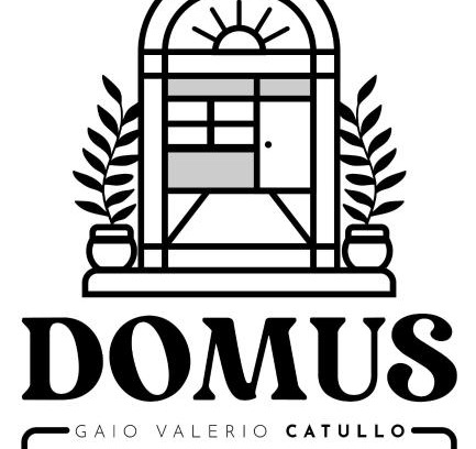 Municipio 3 Apartment | DOMUS RESIDENCE - CATULLO -