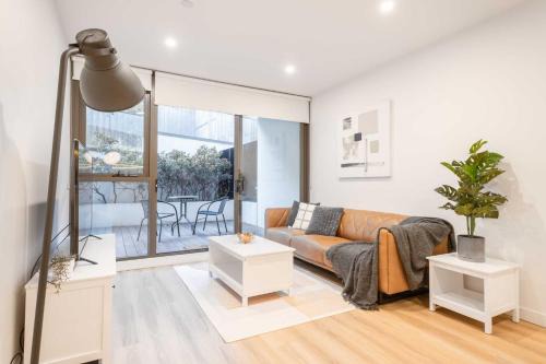Doncaster Apartment | Doncaster Lux 3b2b Apt Balconyparking
